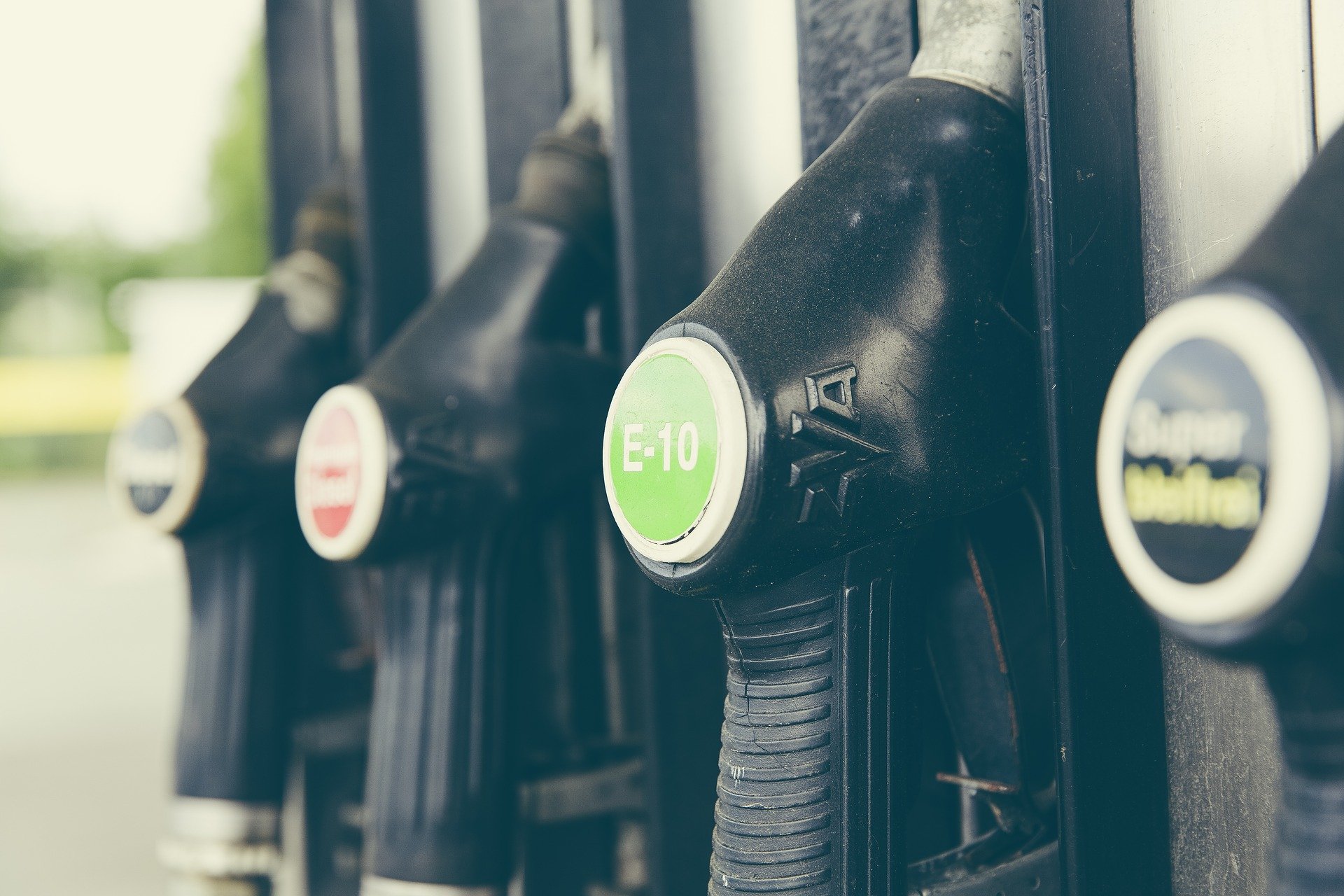 E10 fuel to be introduced across the UK in September